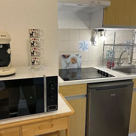 Pin Rolland, Presqu'ile Saint-mandrier Апартаменты Сен-Мандрие-сюр-Мер