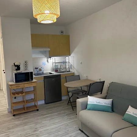 Апартаменты Pin Rolland, Presqu'ile Saint-mandrier *