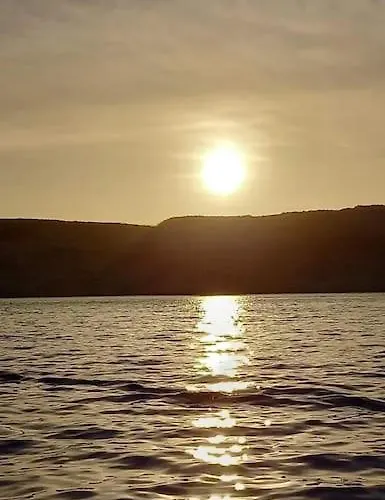 Pin Rolland, Presqu'ile Saint-mandrier سانت-ماندرييه-سور-مير