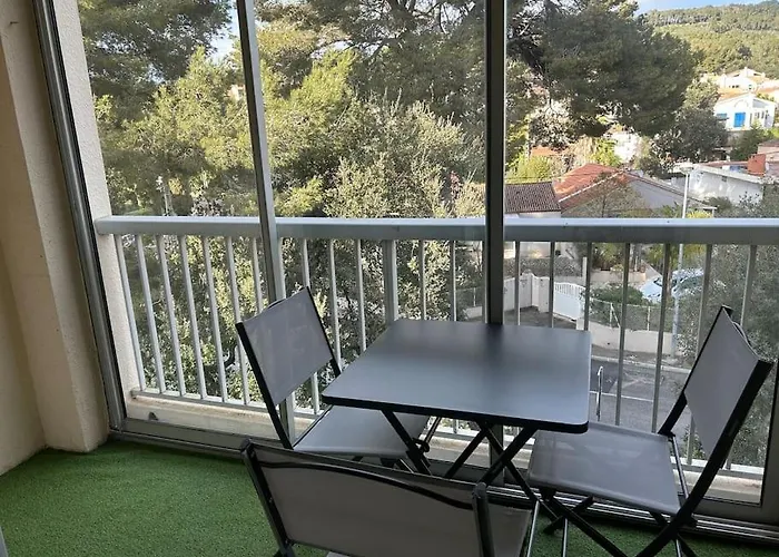 Pin Rolland, Presqu'ile Saint-mandrier * سانت-ماندرييه-سور-مير